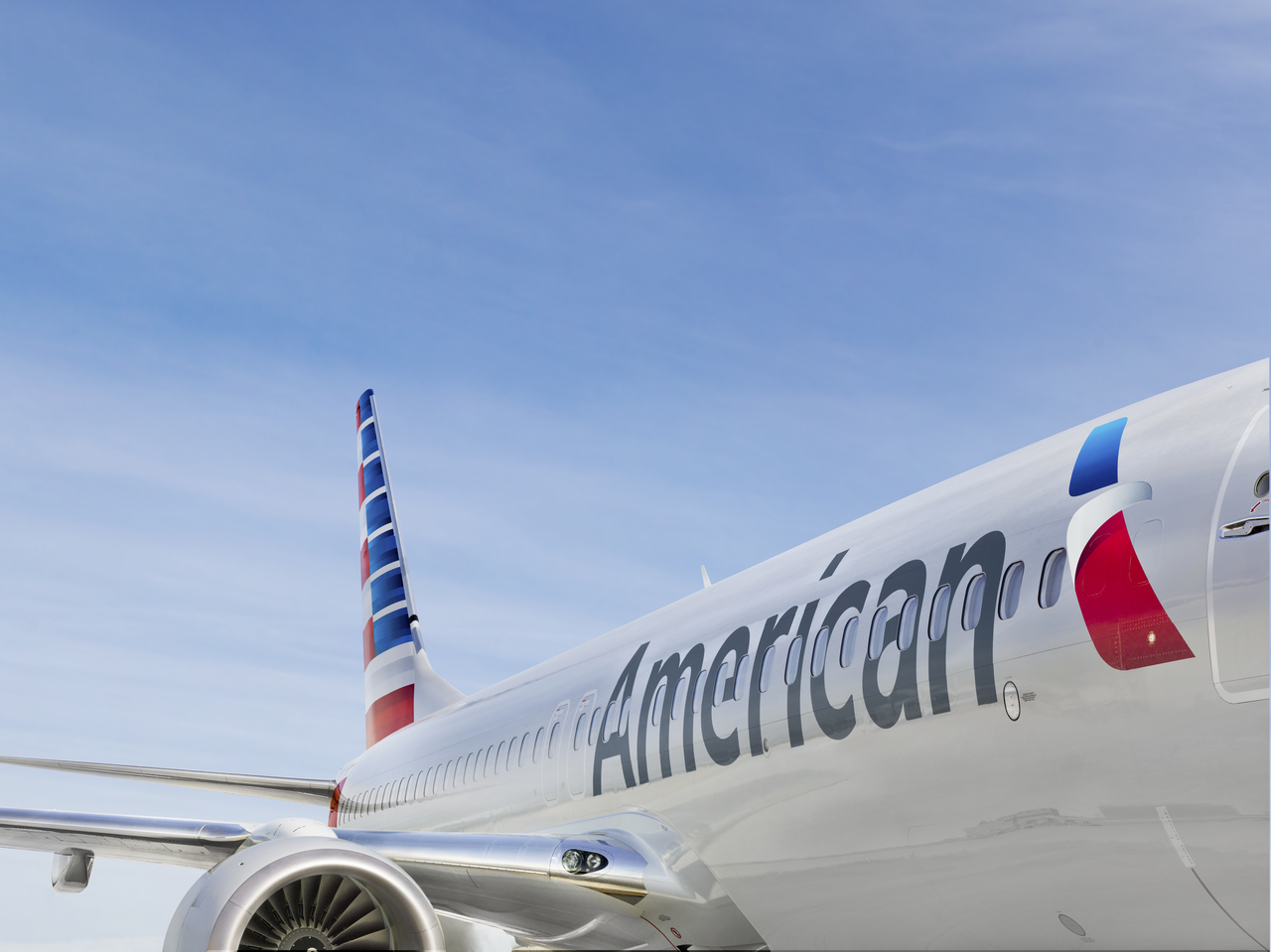 ブルース・リー 80周年記念 Boeing 747-400 アメリカン航空 2023年3月26日より、ロサンゼルスー羽田線を増便