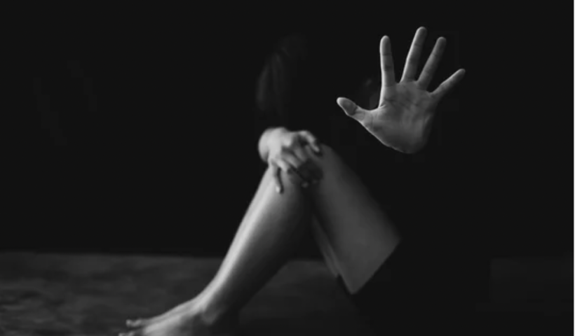 ハーバーシティのマクドナルドで13歳の少女が、見知らぬ女からいきなり殴られる（9/14）