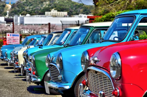 第35回クラシックカーショーがいよいよ開催！　５００台以上がズラリ！　シールビーチ（4/24）