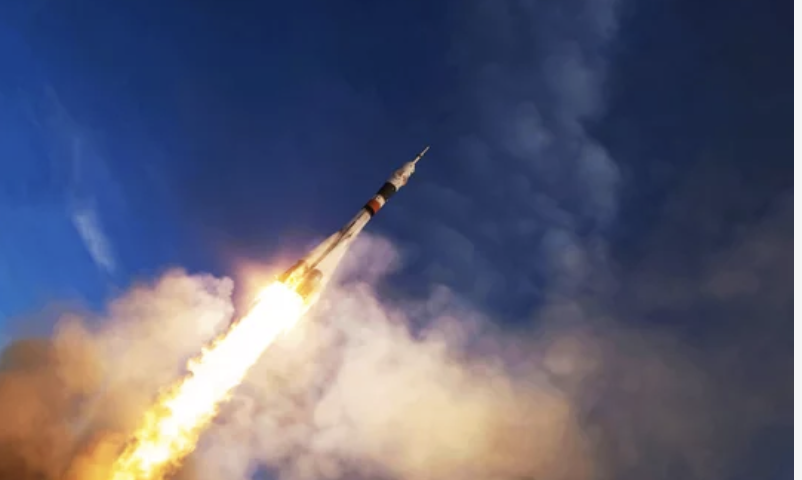 スペースX　全長史上最大の120メートル新宇宙船が爆発　無人飛行試験（4/20）