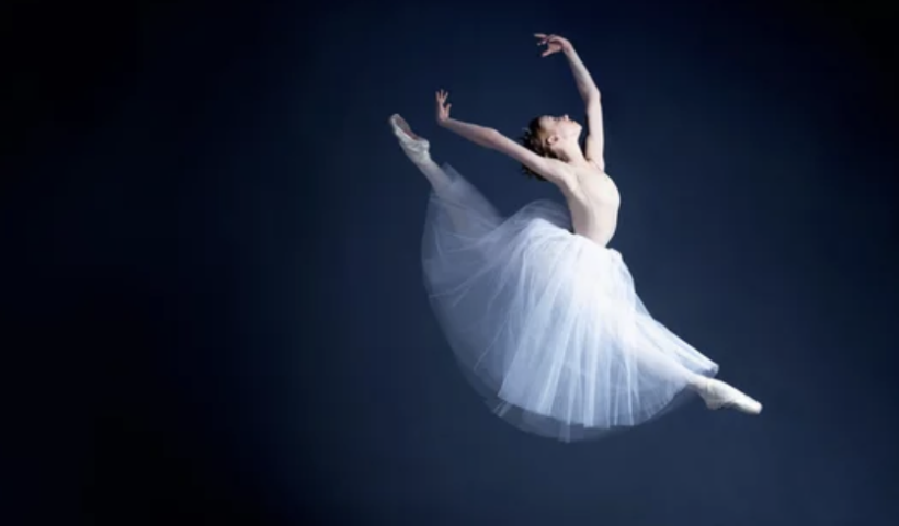 世界三大バレエ大会で日本人男女2人が金賞　ミシシッピ州での授賞式で（6/26）