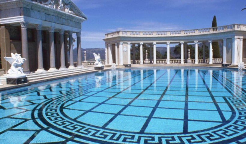 ハーストキャッスルでイベント！　ネプチューン・プールでプール遊び（8/8）