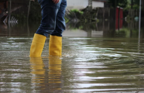 インランド・エンパイアに鉄砲水警報（9/1）