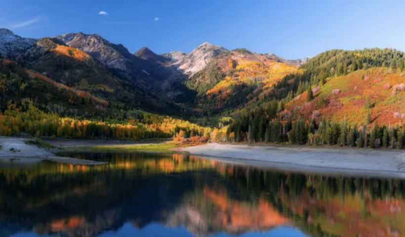 マンモス・レイクで紅葉が確認される（9/25）