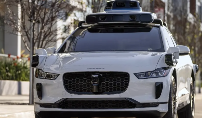 Waymoの完全自動運転タクシー試験導入開始： 乗車券を手に入れよう（10/12）