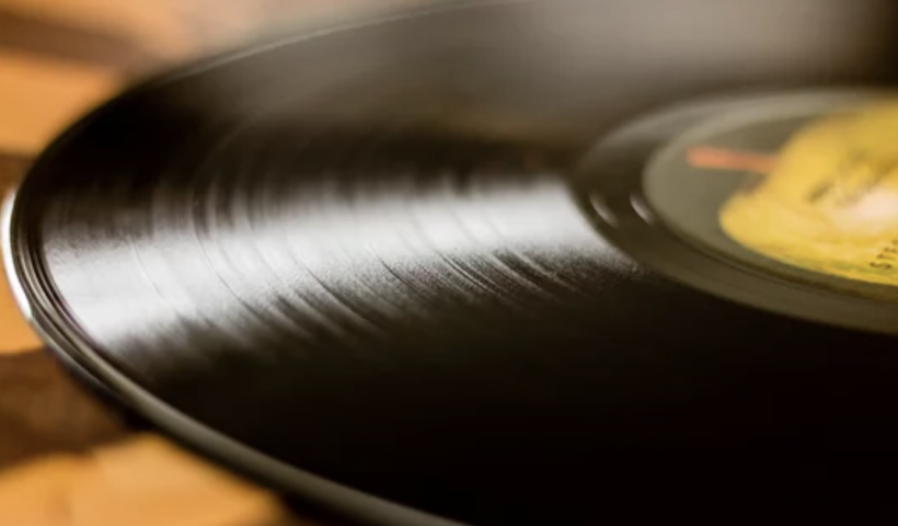 ビートルズの新曲がリリース　作るのに40年かかった曲（11/17）