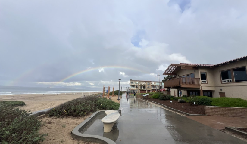 ロサンゼルス郡のビーチが雷で閉鎖　レドンドビーチからズーマビーチまで（12/22）