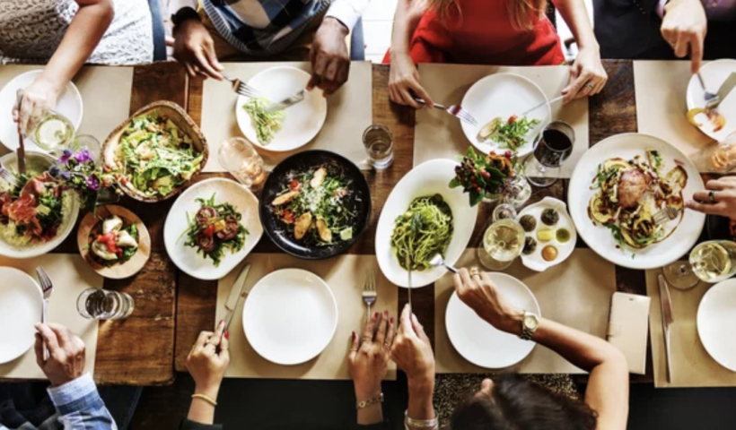 「Yelp」国内の人気トップ１００レストランにLA郡の４店　コビナの「 GS Cafe and Ethiopian Cuisine」が４位に（1/25）