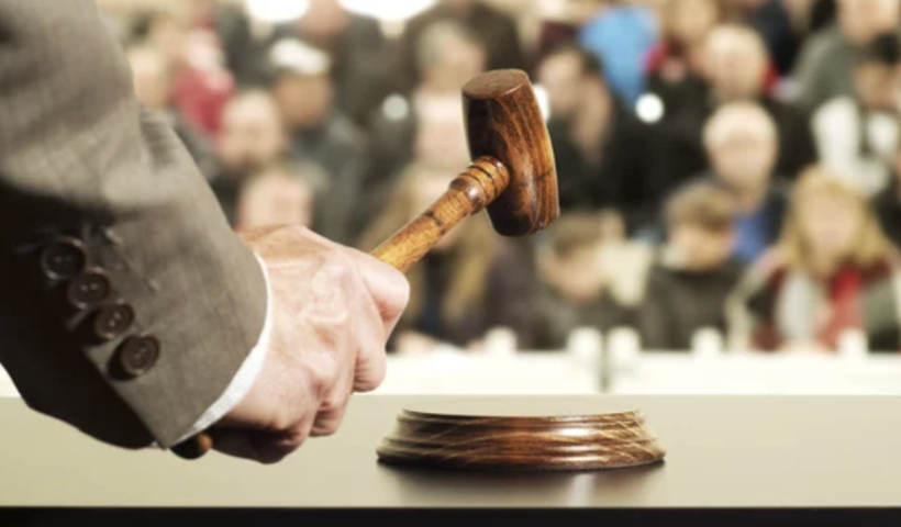 コービー・ブライアントのNBAチャンピオンリング、約100万ドルで落札（4/2）