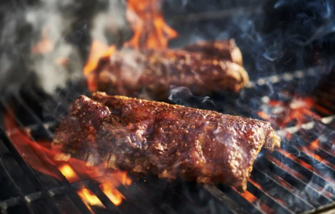 ムリエタの「Calhoun Family Texas Barbeque」がYelpの人気調査で17位に　加州トップ、夫の失業きっかけに開店（5/31）