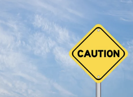 カリフォルニア州の湖で有毒藻類が発生「人やペットに危険」（5/20）