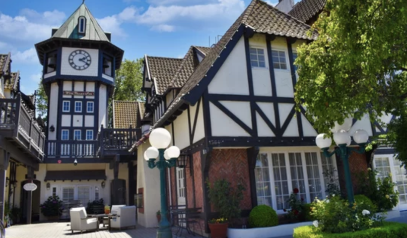 デンマーク村「ソルバング」、USAトゥデイ誌で西海岸で最高の町に（4/15）