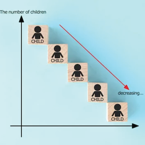 加州で公立学校の生徒数 ７年連続で減少　 ホームレスの生徒数は９％増加｜ららら新聞VOL.60
