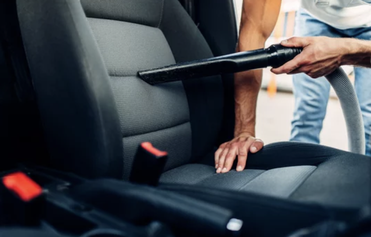 トーランスの洗車場にICE捜査官が　従業員数名を拘束（6/23）