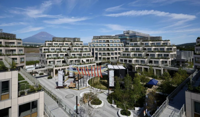 トヨタの実験都市がついに開業　ロボットと共存する社会（10/2）