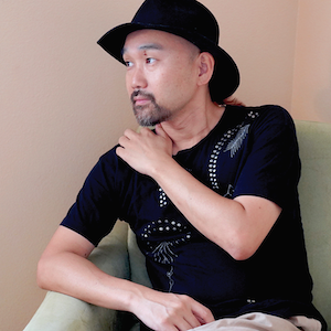 【ロサンゼルスで暮らす人々】形のないビジョンを音にする— 果てなきサウンドの追求