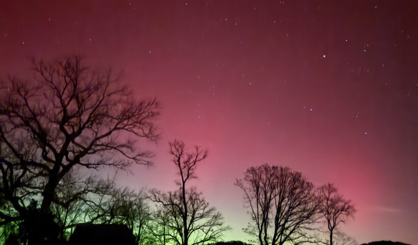 今夜も各地でオーロラが！　肉眼で見えなくても、スマホのカメラで！（11/12）