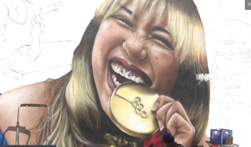 ロサンゼルス近くの日系人の街に巨大壁画！　オリンピック・金メダリスト、アリサ・リウのミューラルがガーデナに！（3/2）