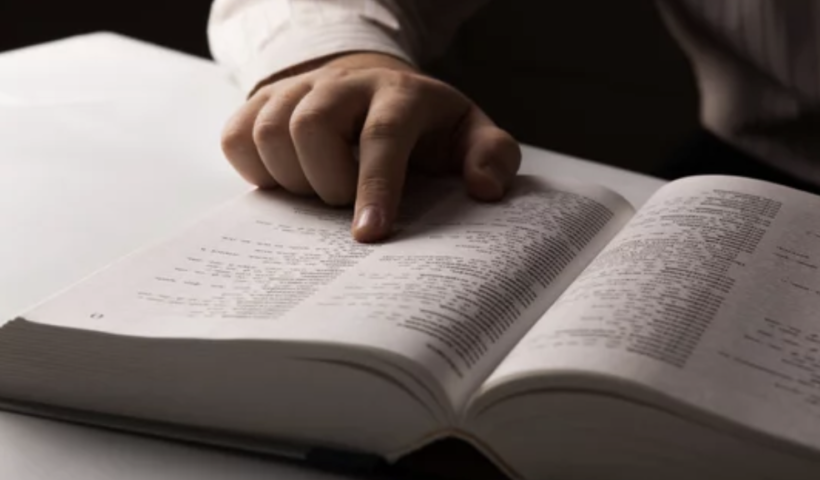 「wapentake」正しくつづれますか？サンバナディーノ郡の生徒2名、全米スペリング・ビーに再び出場へ（3/20）