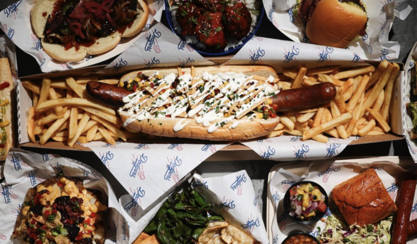 いよいよ来週ドジャース開幕戦！スタジアムには新メニューが登場　スイカ味のハバネロ・マルガリータも！（3/20）