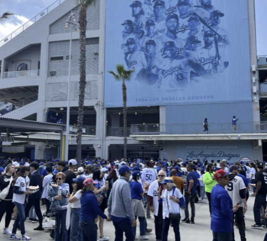 これが米系メディアの視点　大谷ボブルヘッド・デー「スポーツ×社会現象」（4/10）