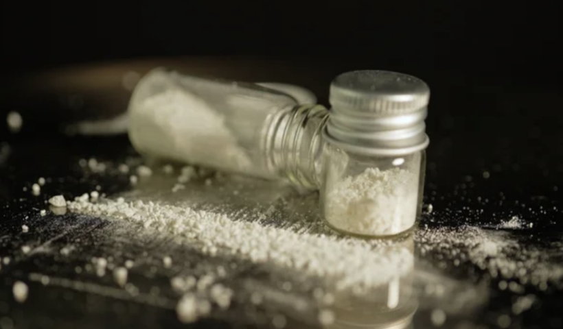 『フレンズ』俳優マシュー・ペリー死亡事故に関連し、麻薬密売人の「ケタミン・クイーン」に懲役15年の判決（4/8）