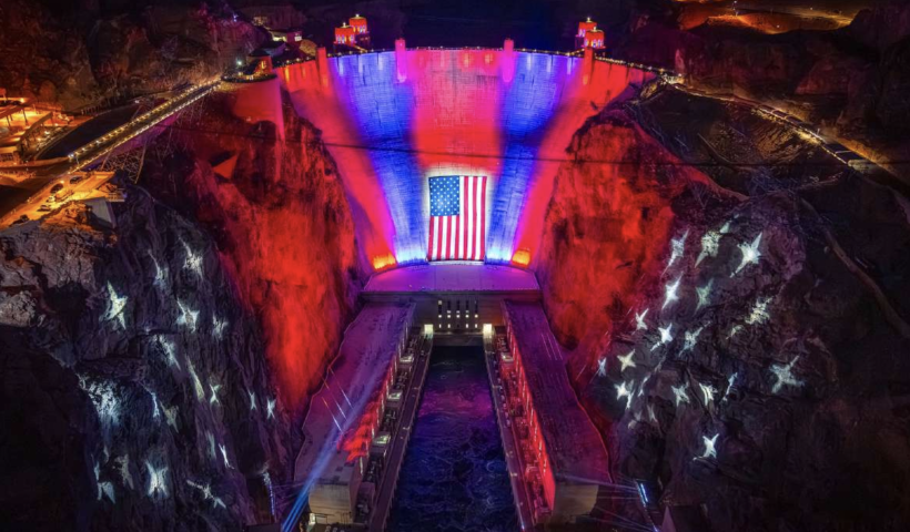 フーバー・ダムが「アメリカ250周年」に向け特別ライトアップ　国旗モチーフで記念演出　7/4まで毎日！（5/27）