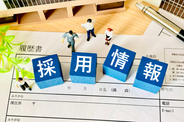 アメリカ 日系企業の採用でバイリンガル人材が集まる様子