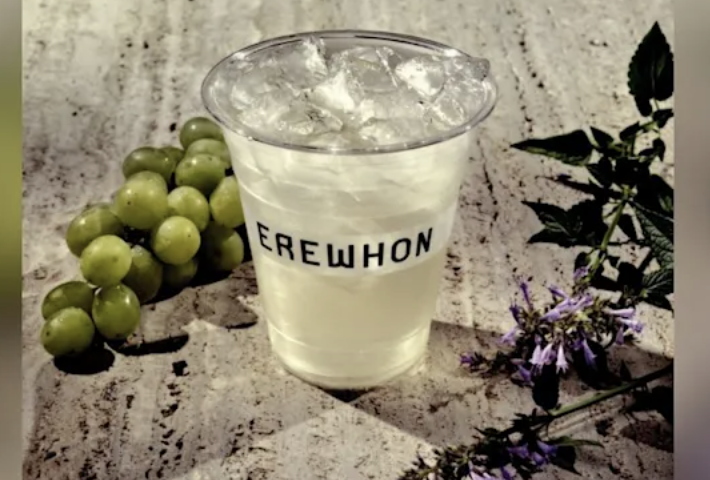 もう試した？　1杯12ドルの「水」　 LAの高級スーパーErewhonが発売した「セイクリッド・ウォーター」が話題（8/20）
